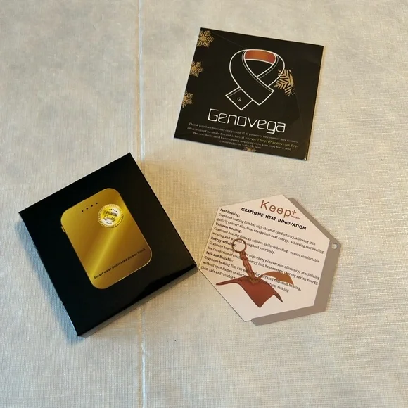 White Heated Scarf - Picture 4 of 9